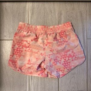 Columbia Pink Athletic Shorts Moisture-Wicking Geometric Design